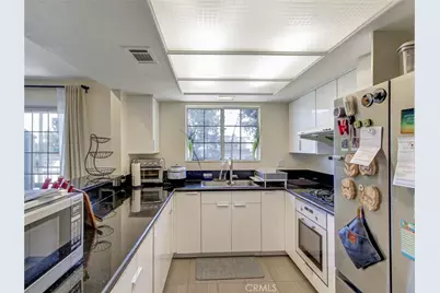 379 N Mentor Avenue #1, Pasadena, CA 91106 - Photo 15