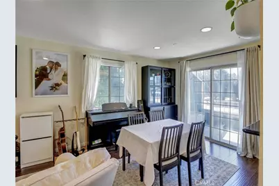 379 N Mentor Avenue #1, Pasadena, CA 91106 - Photo 23