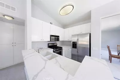 19431 Rue De Valore #59E, Lake Forest, CA 92610 - Photo 5