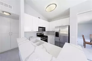 19431 Rue De Valore, Lake Forest, CA 92610 - Photo 5