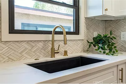 2703 Knoxville, Long Beach, CA 90815 - Photo 5
