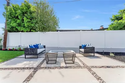 3064 Gibraltar, Costa Mesa, CA 92626 - Photo 33