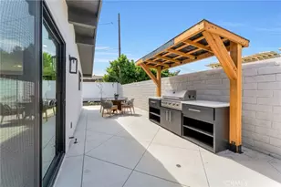 3064 Gibraltar, Costa Mesa, CA 92626 - Photo 37