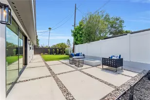 3064 Gibraltar, Costa Mesa, CA 92626 - Photo 35