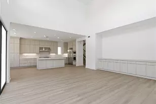 125 Apron, Irvine, CA 92618 - Photo 5
