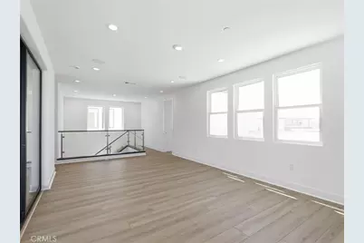 125 Apron, Irvine, CA 92618 - Photo 13