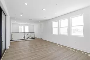 125 Apron, Irvine, CA 92618 - Photo 13
