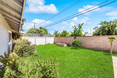 5652 Harold Pl, Huntington Beach, CA 92647 - Photo 39