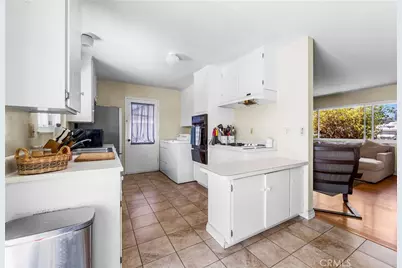 5652 Harold Pl, Huntington Beach, CA 92647 - Photo 11