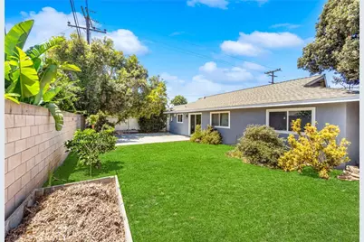 5652 Harold Pl, Huntington Beach, CA 92647 - Photo 41