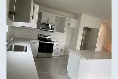 2104 Lacy Crossing Drive, Santa Ana, CA 92701 - Photo 11