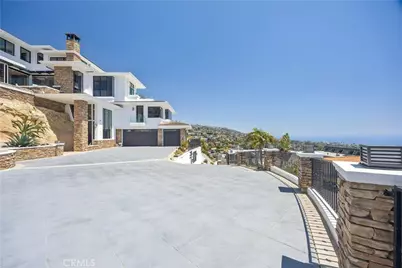 1076 Skyline Drive, Laguna Beach, CA 92651 - Photo 3