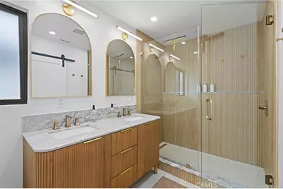 2732 Lorenzo, Costa Mesa, CA 92626 - Photo 33