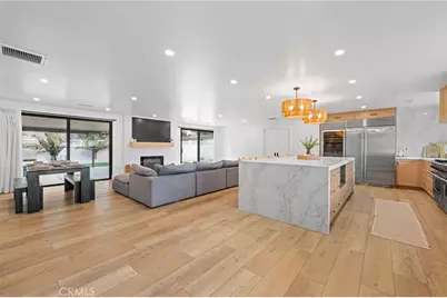 2732 Lorenzo, Costa Mesa, CA 92626 - Photo 11