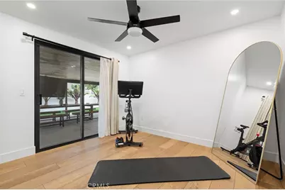 2732 Lorenzo, Costa Mesa, CA 92626 - Photo 19
