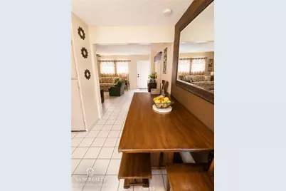 22113 22115 Seine Avenue, Hawaiian Gardens, CA 90716 - Photo 13