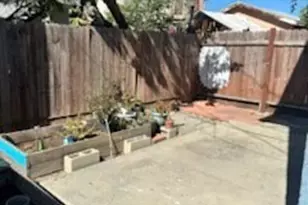 22113 22115 Seine Ave, Hawaiian Gardens, CA 90716 - Photo 13