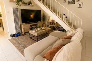 22113 22115 Seine Ave, Hawaiian Gardens, CA 90716 - Photo 27