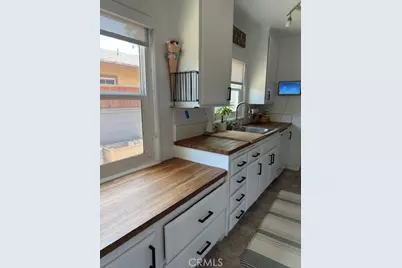 1047 Sherwood, Santa Ana, CA 92706 - Photo 9