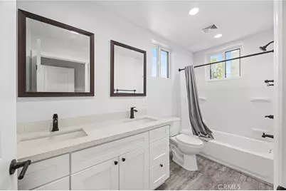 1171 W 36th Pl, Los Angeles, CA 90007 - Photo 13