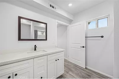 1171 W 36th Pl, Los Angeles, CA 90007 - Photo 23