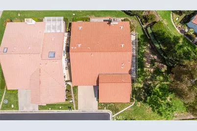 28302 Borgona, Mission Viejo, CA 92692 - Photo 17