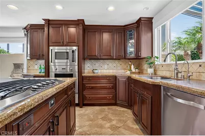 8592 Whitesails, Huntington Beach, CA 92646 - Photo 13