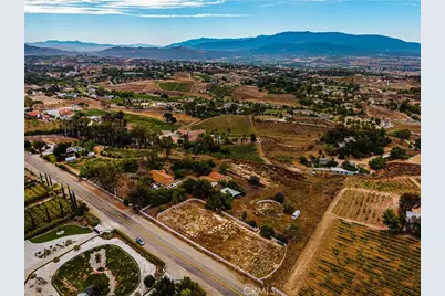 33545 Madera De Playa, Temecula, CA 92592 - Photo 9