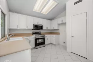 23955 Via Astuto, Murrieta, CA 92562 - Photo 15