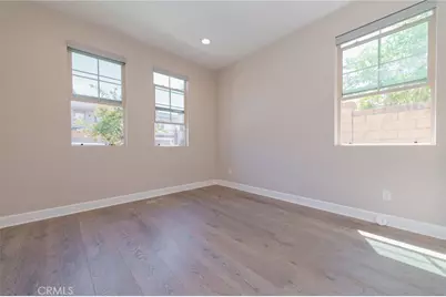 2033 Rembrandt, Santa Ana, CA 92704 - Photo 37