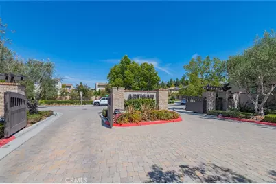 2033 Rembrandt, Santa Ana, CA 92704 - Photo 43