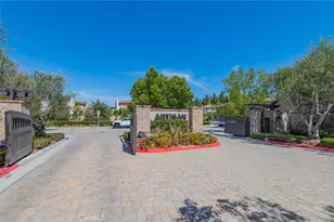 2033 Rembrandt, Santa Ana, CA 92704 - Photo 43