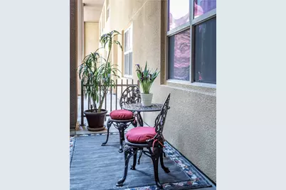 201 E Angeleno #105, Burbank, CA 91502 - Photo 35