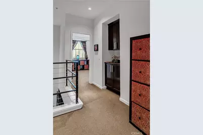 201 E Angeleno #105, Burbank, CA 91502 - Photo 23