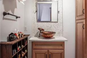 201 E Angeleno, Burbank, CA 91502 - Photo 19