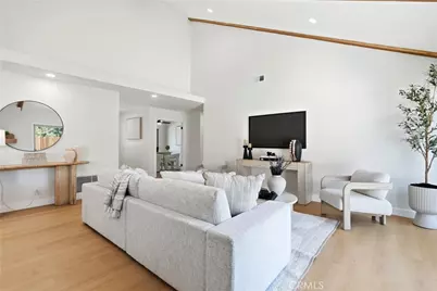 26101 Cordillera, Mission Viejo, CA 92691 - Photo 9