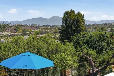 27411 Betanzos, Mission Viejo, CA 92692 - Photo 37
