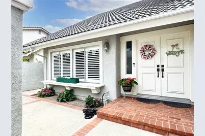 1025 Cannonade, Costa Mesa, CA 92626 - Photo 7