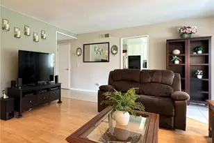 1025 Cannonade, Costa Mesa, CA 92626 - Photo 19