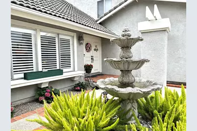 1025 Cannonade, Costa Mesa, CA 92626 - Photo 5