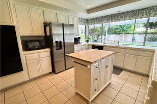 1025 Cannonade, Costa Mesa, CA 92626 - Photo 17