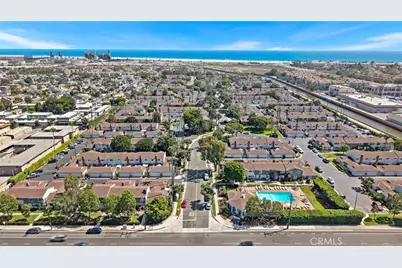 8215 Deerfield Drive, Huntington Beach, CA 92646 - Photo 39