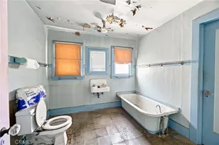 1338 4th, Los Angeles, CA 90019 - Photo 15