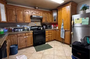 4728 W Henderson Pl, Santa Ana, CA 92704 - Photo 5