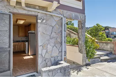 27220 Carrington, Los Altos Hills, CA 94022 - Photo 67