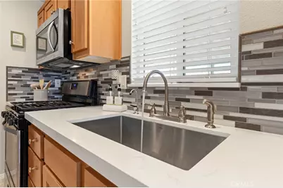 1424 Glengrove, Corona, CA 92882 - Photo 7
