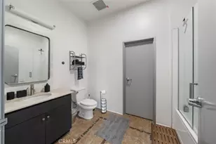 435 W Center Street Promenade, Anaheim, CA 92805 - Photo 17
