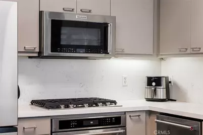 435 W Center Street Promenade #221, Anaheim, CA 92805 - Photo 3