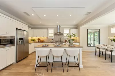 146 Rotunda, Irvine, CA 92620 - Photo 3
