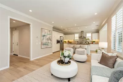 146 Rotunda, Irvine, CA 92620 - Photo 9